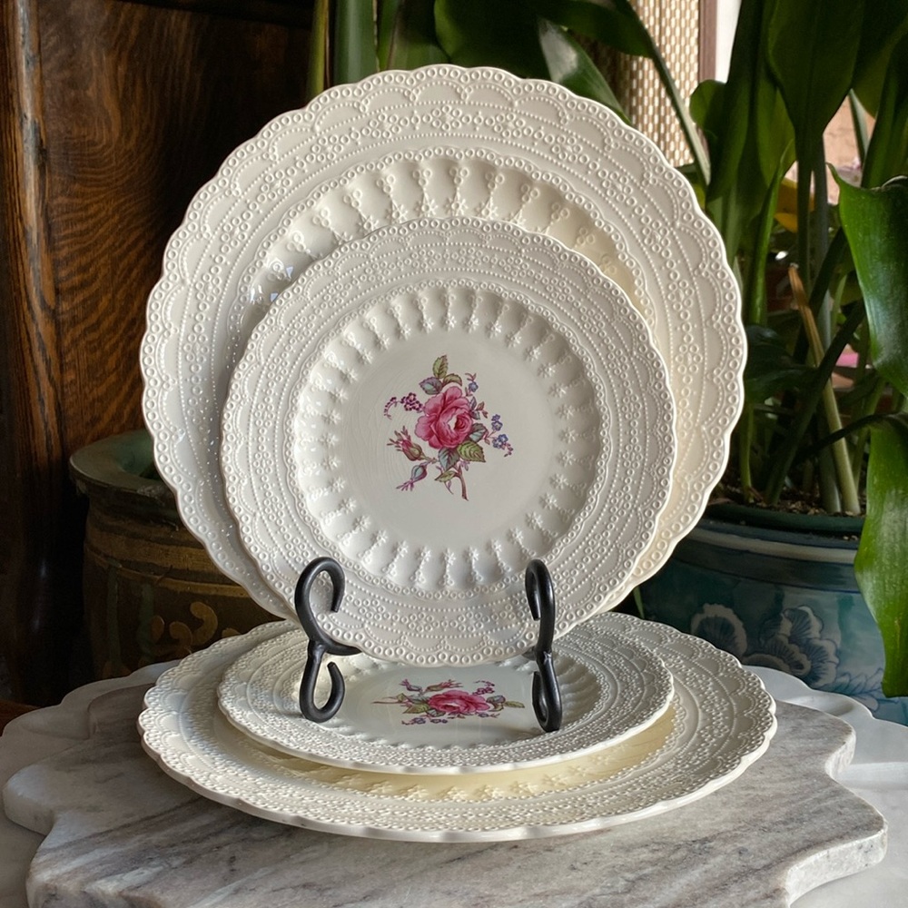 4 Piece Spode Billingsley Rose Jewel Plate Set - Lunch + Dinner Setting For 2